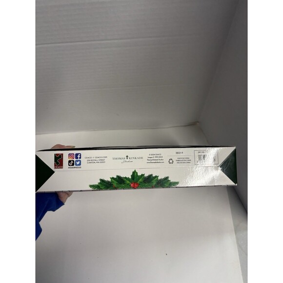 Thomas Kinkade 12 Days Of Christmas Puzzle - Picture 4 of 7